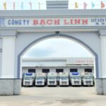 Hình ảnh công ty Bạch Linh với dàn xe tải logistics xuất khẩu thủy sản đông lạnh.