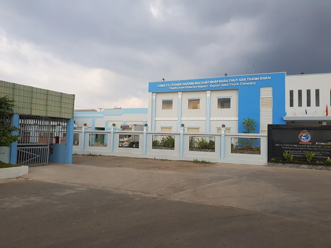 Toàn cảnh nhà máy chế biến thủy sản Bạch Linh quy mô 22 hecta tại Cà Mau đạt chuẩn xuất khẩu BRC và HACCP.